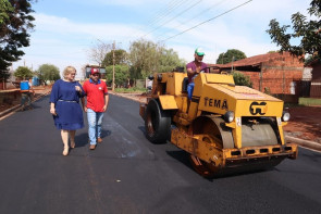Prefeitura está investindo R$ 585 mil no  asfalto de mais seis ruas no Jardim Guaicurus