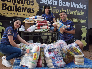 Igreja em Dourados desenvolve projeto para atender ‘moradores de rua’ através da doação de cestas básicas e marmitas