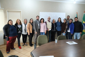 MEC conhece Projeto de Literatura em Libras na Educação Infantil de Dourados e sinaliza “modelo nacional”