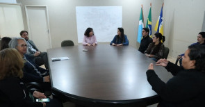 MEC conhece Projeto de Literatura em Libras na Educação Infantil de Dourados e sinaliza “modelo nacional”