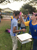 Professora usa ludicidade como recurso pedagógico