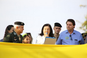 7 DE SETEMBRO: Quatro mil desfilam em Dourados representando 66 instituições