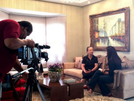 Vovó de Nova Andrina faz sucesso no parque Beto Carrero World