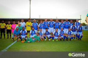 Jogadores profissionais participam do 10º futebol Solidário do Toninho Poços