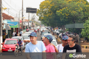 Jogadores profissionais participam do 10º futebol Solidário do Toninho Poços
