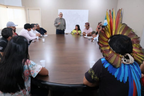 Prefeitura de Dourados garante ônibus para transporte de universitários indígenas na próxima semana