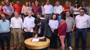 Délia destaca investimentos e prevê dias  melhores para a Saúde em Dourados