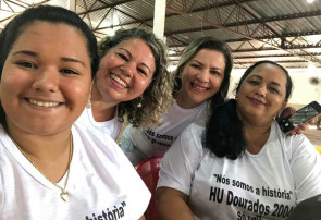 Encontro de profissionais do HU reúne profissionais que atuaram entre 2004 e 2009