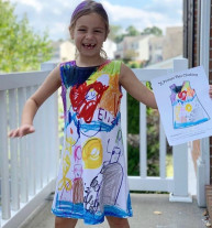 Loja de roupas transforma os desenhos das crianças em desenhos de roupas