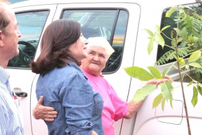 Compromisso: Délia realiza visita ao distrito de Vila Vargas