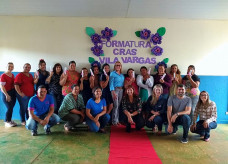 Doze beneficiárias do Bolsa Família participaram do curso em Macaúba