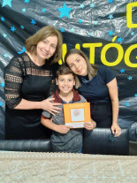 Escola da rede municipal lança projeto  pioneiro e alunos produzem livros