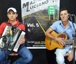 Shows em praça comemoram 84 anos de Dourados