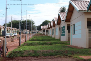 Délia diz que entrega de casas é o resultado da mobilização e luta dos movimentos sociais