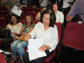 Délia Razuk recebe equipamentos do  Ministério da Saúde para Dourados