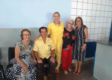 Usuários do CCI do Jardim Água Boa participaram de animado baile na tarde do dia 7
