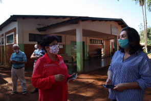 Délia visita hospital da Missão Caiuás que será  estruturado para atender pacientes da Covid-19