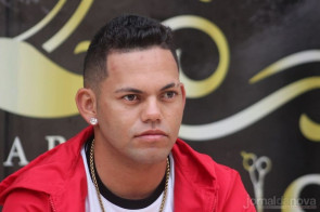 MC Dioninha de Nova Andradina vem conquistando espaço no universo funk