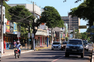 Lojas do shopping e do comércio em geral terão horário diferenciado de funcionamento neste sábado, véspera do dia dos pais