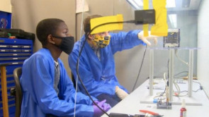 Garoto de 12 anos é o estudante mais jovem de engenharia aeroespacial