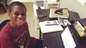 Garoto de 12 anos é o estudante mais jovem de engenharia aeroespacial