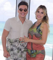 Wesley safadão muda o visual