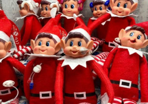 Mãe cria bonecos inclusivos pra ajudar crianças com deficiência