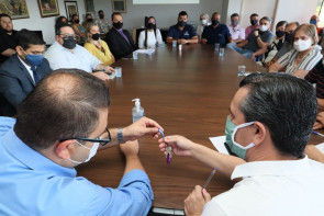 Equipes iniciam transição do mandato em Dourados