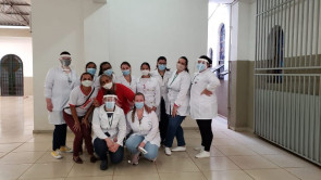 DEZEMBRO VERMELHO - Ação pelo Dia Mundial de Combate à Aids atendeu quase 200 pessoas em Dourados