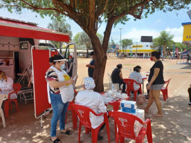 DEZEMBRO VERMELHO - Ação pelo Dia Mundial de Combate à Aids atendeu quase 200 pessoas em Dourados