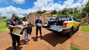 Delia entrega uniforme à Guarda Municipal e viaturas à GM Ambiental