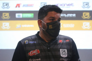 Juventude AG apresenta elenco e inicia preparação dia 20