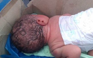 Recém-nascida é encontrada ao lado de um contêiner de lixo, em Salvador