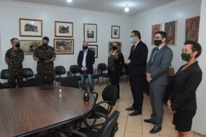 Prefeito toma possa como presidente na Junta Militar