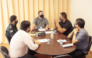 Vereadores recebem visita de cortesia do comandante do 3º BPM, Helbert Davyson Romeiro de Souza