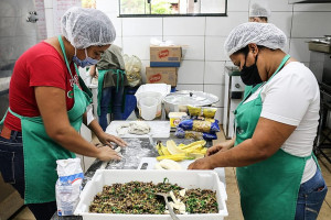 Além de receitas doces e salgadas de banana, alunas também aprenderam a aproveitar a casca da fruta