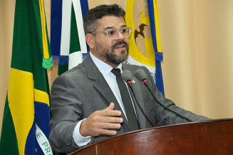 Vereador Mauricio agradece emenda do deputado Marcio Fernandes que garante um Castramóvel ao município