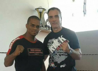 Presidente da Confederação Brasileira de KickBoxing, Paulo Cesar Zorello (à direita) visita Dourados nesse fim de semana