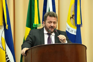 Vereador Laudir Munaretto destaca importância da retomada do recadastramento para atualização do déficit habitacional em Dourados