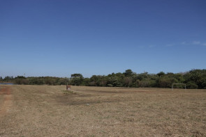 Prefeitura retira mais de 3 toneladas de lixos dos parques de Dourados