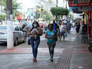 O Secretário Municipal de Saúde ressalta que o número de pessoas contaminadas vem crescendo dia a dia.