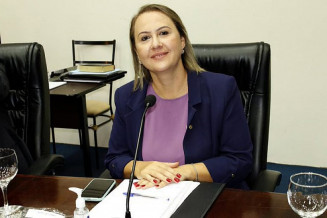 Vereadora Liandra é atendida com inclusão de caminhoneiros no grupo prioritário de vacinação em Dourados