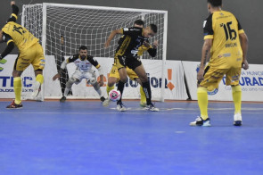 Juventude AG leva virada do Blumenau pela Liga Nacional de Futsal