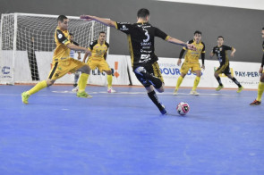Juventude AG leva virada do Blumenau pela Liga Nacional de Futsal