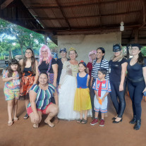 Ação de um grupo de amigos leva alegria para crianças carentes