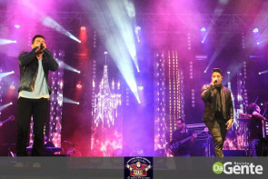 Dupla Henrique & Diego e Dennis DJ encerram programação musical da 53ª Expoagro