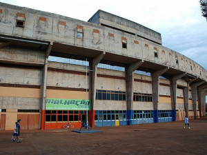 Estádio Fredis Saldivar - o Douradão