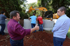 Laudir visitou obras com o secretário de Obras Públicas Crédito: A. Frota