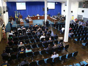 Fotos – Valdenir Rodrigues/CMD  Câmara antecipou para esta quarta (23) a sessão de segunda-feira (28)