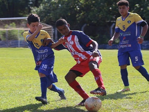 As finais serão no estádio Napoleão Francisco de Souza com entrada gratuita. Foto: Frans Maciel